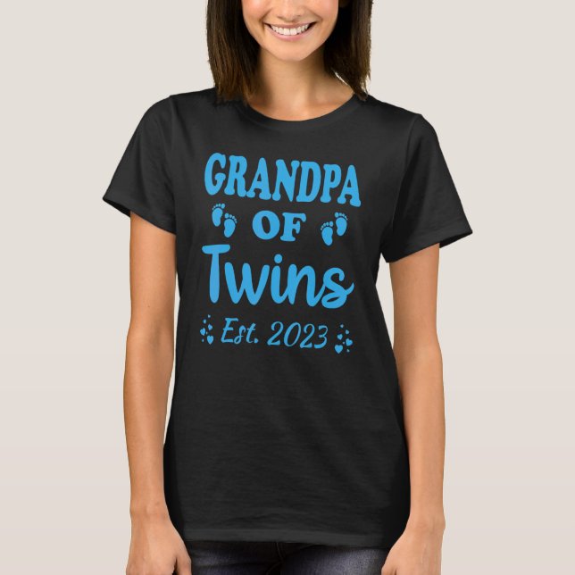 Mens Promoted To Grandpa Of Twins 2023 Baby Announ T-Shirt (Front)