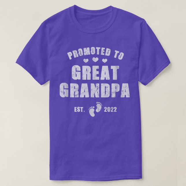 Mens Promoted To Great Grandpa 2022 Pregnancy Anno T-Shirt (Design Front)