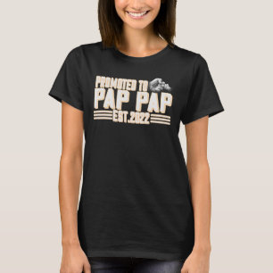 Mens Promoted To Pap Pap 2022 New Dad First Time T-Shirt
