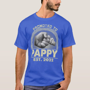 Mens Promoted To Pappy 2022 Funny Gift New Dad T-Shirt