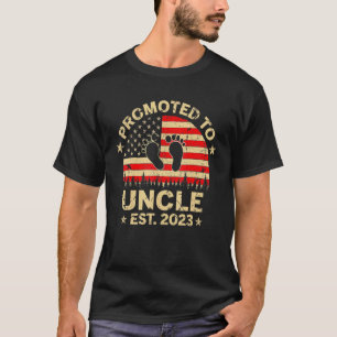 Mens Promoted To Uncle 2023 First Time Fathers Day T-Shirt