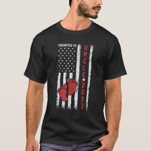 Mens Promoted To Uncle 2023 First Time Fathers Day T-Shirt