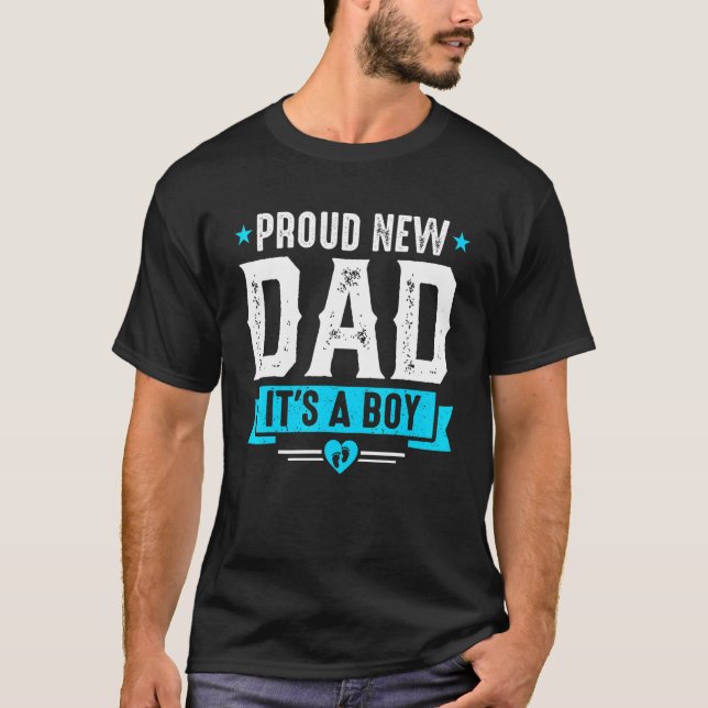Mens Proud New Dad It´s A Boy Baby Announcement T-Shirt (Front)