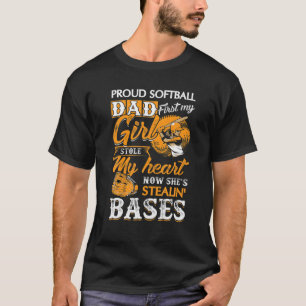 Mens Proud Softball Dad Girl Stole My Heart Fun Da T-Shirt