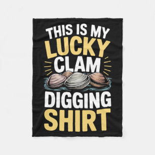Mens Seashell Clam Digger Seafood This is Lucky Fleece Blanket