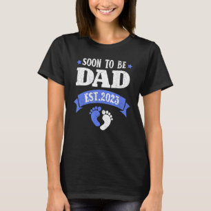 Mens Soon To Be Dad 2023 Pregnancy Announcement T-Shirt