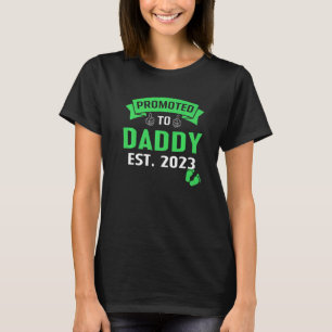 Mens Soon To Be Daddy 2023 Funny Promoted To Dad E T-Shirt