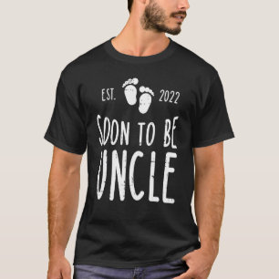 Mens Soon To Be Uncle 2022 Baby Footprint Pregnanc T-Shirt