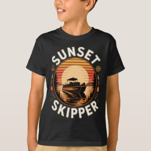 Mens sunset skipper boating boat pontoon lake life T-Shirt