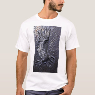 Men's T-Shirt of Raven Swooping - Attacking
