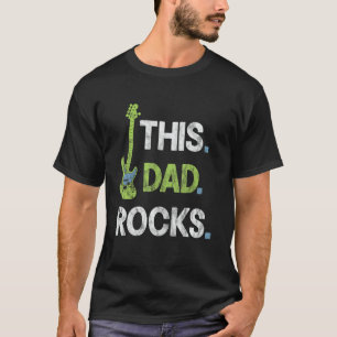 Mens This Dad Rocks Fun Vintage Guitar for Fathers T-Shirt