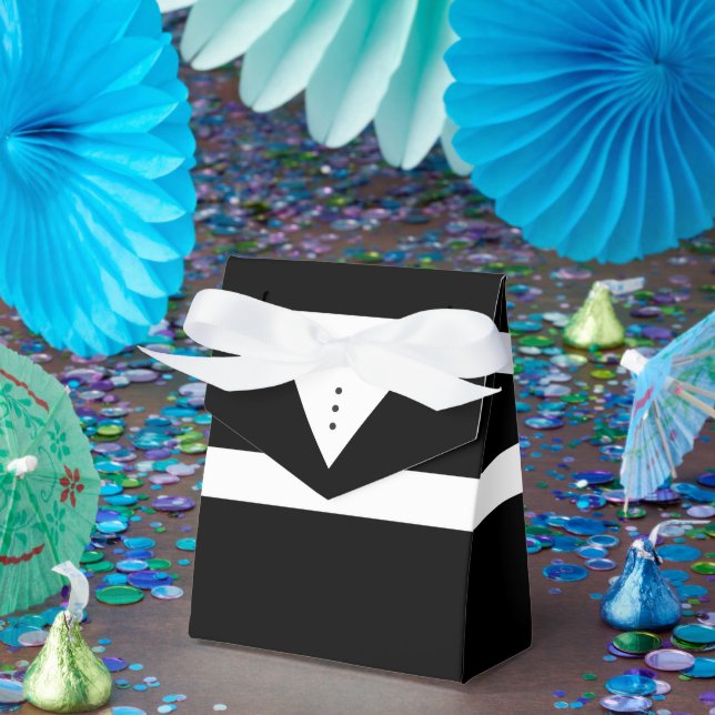 Mens Tux - Groom or Groomsmen Tuxedo Favour Box (Party)