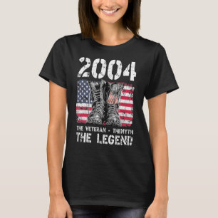 Mens Vintage 2004 Man Myth Legend 17th Birthday Da T-Shirt