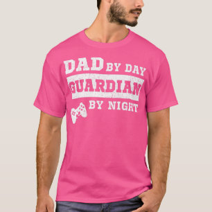 Mens Vintage Dad By Day Guardian By Night Gamer Da T-Shirt