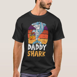 Mens Vintage Retro Halloween Scary Shark Jackolant T-Shirt