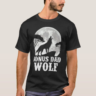 Mens Wolves Howling At The Moon  Bonus Dad Wolf Fa T-Shirt