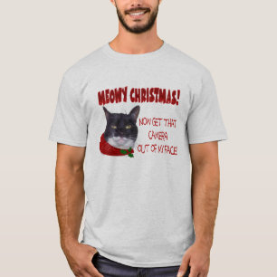 MEOWY CHRISTMAS! ... Camera weary kitty! T-Shirt