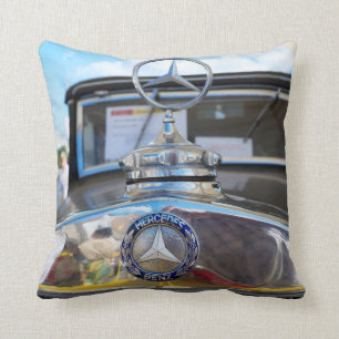 Mercedes-Benz 260D. World's  first diesel car. Cushion