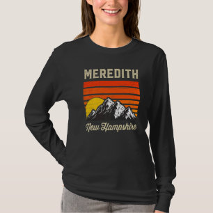 Meredith New Hampshire Hometown City State Retro U T-Shirt