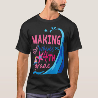 Mermaid Making Waves in 4th Grade Cute Back to Sch T-Shirt