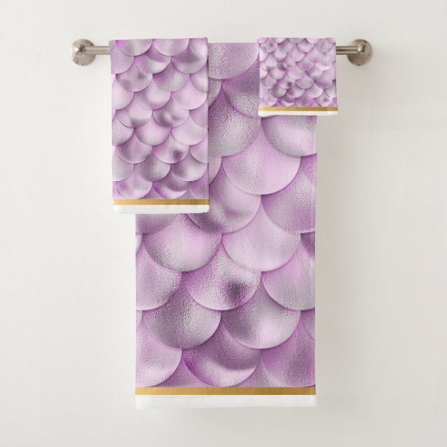 MERMAID SCALE PURPLE BATHROOM TOWEL SET (Insitu)