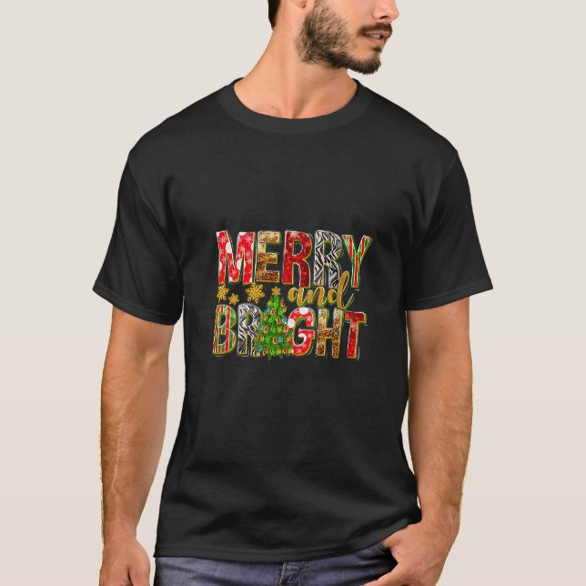 Merry And Bright Funny Xmas Trees Lights Buffalo P T-Shirt (Front)