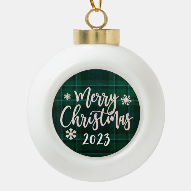 Merry Christmas 2023 Green Plaid Ceramic Ball Christmas Ornament (Front)
