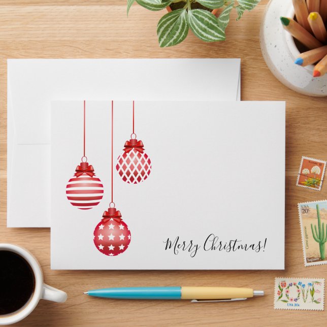 Merry Christmas Envelope with red ornaments (Desk)