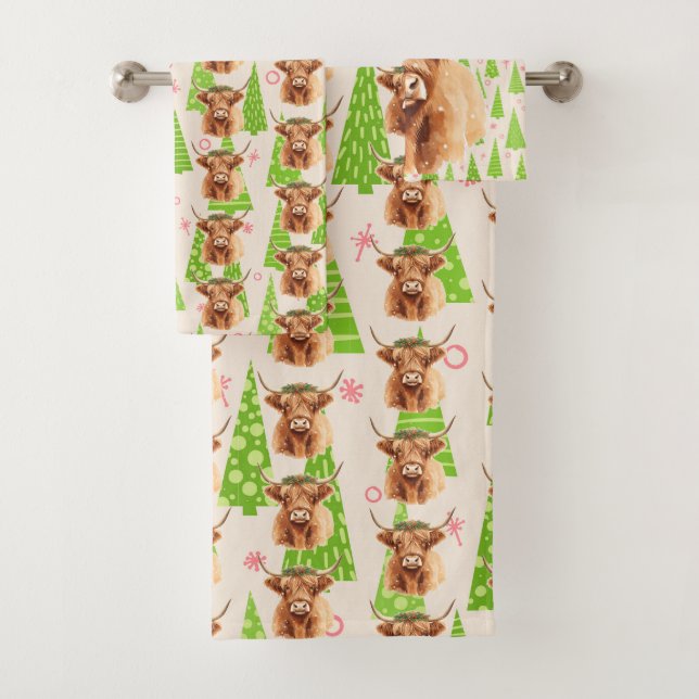 Merry Christmas Greenery Highland Miniature Cow Bath Towel Set (Insitu)
