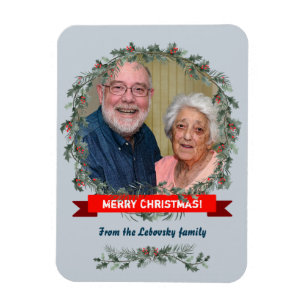 Merry Christmas greeting mistletoe and pine wreath Magnet