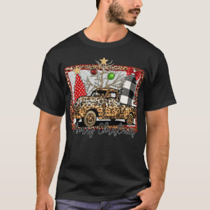 Merry Christmas Truck design funny llama gifts T-Shirt