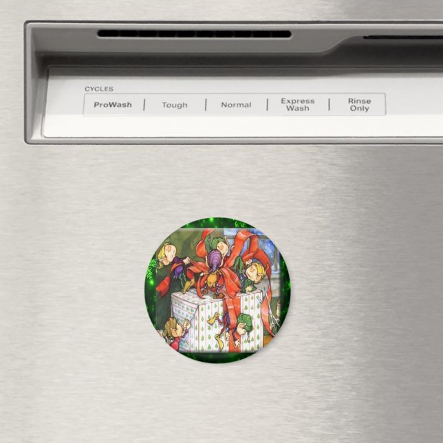 Merry Elves Wrapping Present Round Button Magnet (In Situ (Dishwasher))