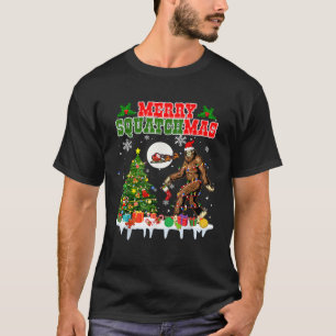 Merry Squatchmas Christmas Tree Santa Bigfoot Sasq T-Shirt