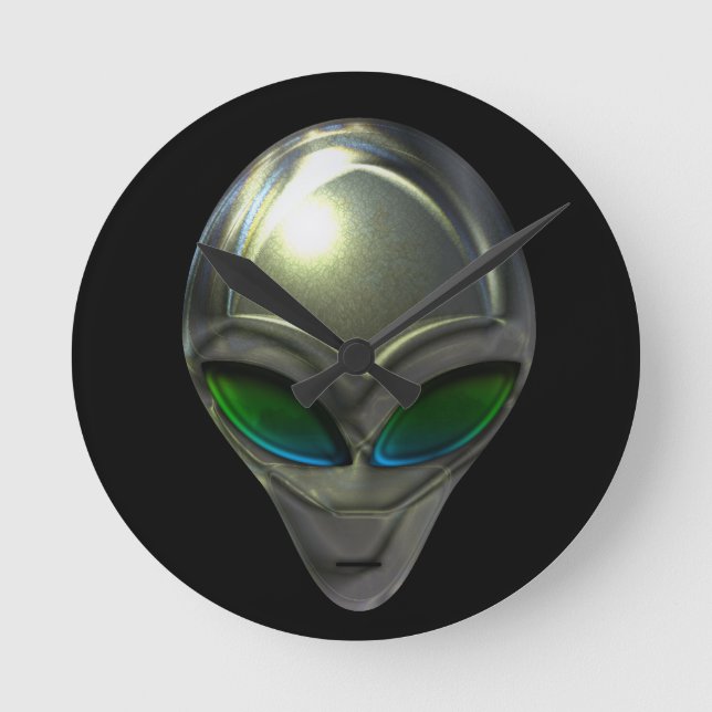 Metal Alien Head 02 Wall Clock (Front)
