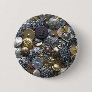 Metal buttons
