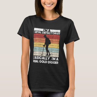 Metal Detecting Treasure Hunting Detectorist Detec T-Shirt