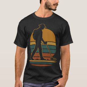 Metal Detectorist Treasure Hunter Sunset Adventure T-Shirt