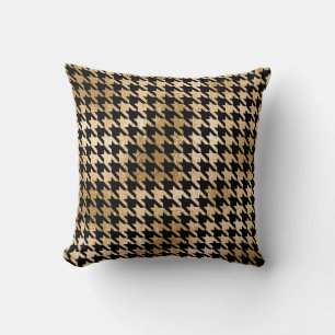 Metallic gold hounds tooth, fashion pattern. cushion