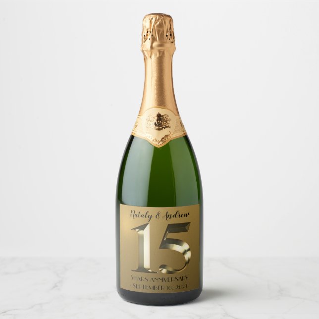 Metallic golden 15th Wedding Anniversary Sparkling Wine Label (Front)
