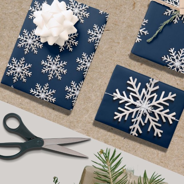 Metallic Snowflake Wrapping Paper (Creator Uploaded)