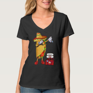 Mexican Dabbing Taco Poncho Sombrero Cinco De Mayo T-Shirt