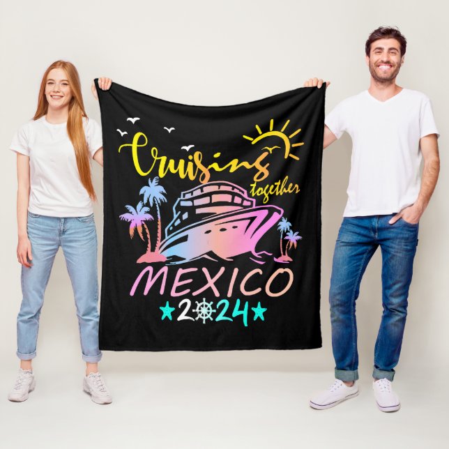 Mexico Family Cruise Fleece Blanket (In Situ)