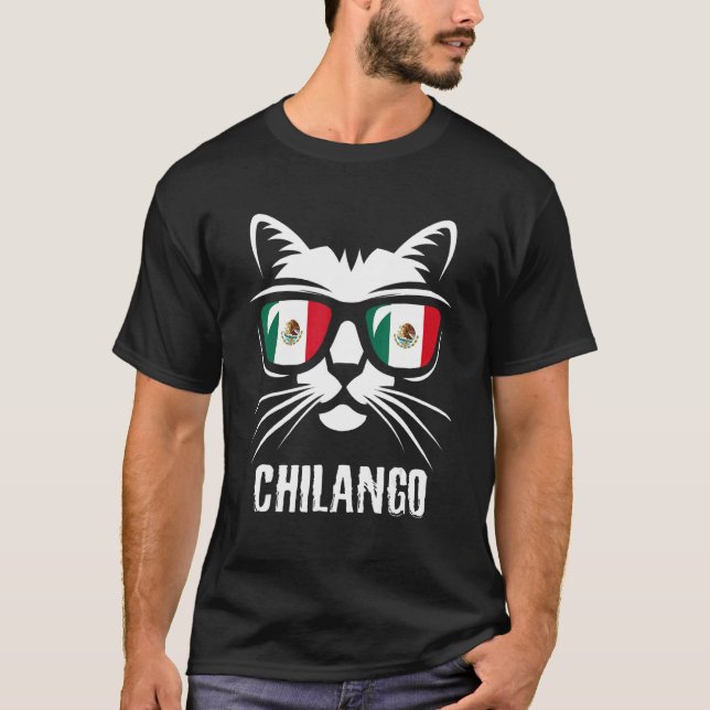 Mexico Flag   Cat Mexican Saying Chilango T-Shirt (Front)