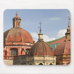 Mexico, Guanajuato State, Guanajuato. Templo de Mouse Mat