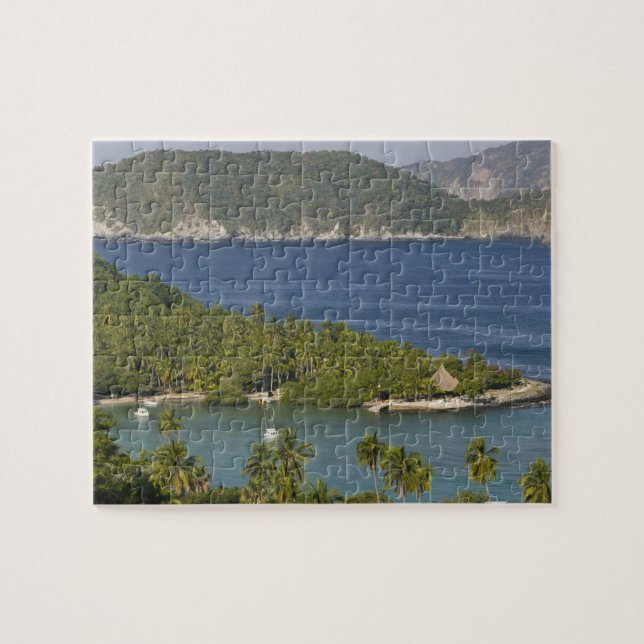 Mexico, Guerrero, Zihuatanejo. Playa Las Gatas- Jigsaw Puzzle (Horizontal)