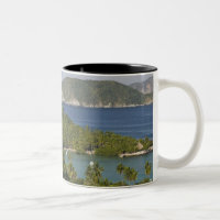 Mexico, Guerrero, Zihuatanejo. Playa Las Gatas-