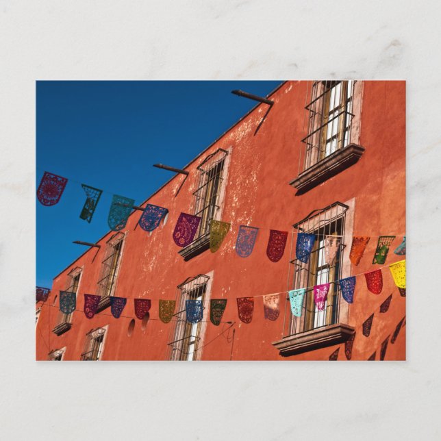 Mexico, San Miguel de Allende. Colourful banners Postcard (Front)