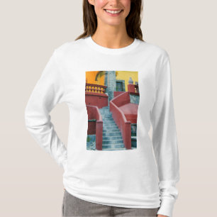Mexico, San Miguel de Allende, Colourful T-Shirt