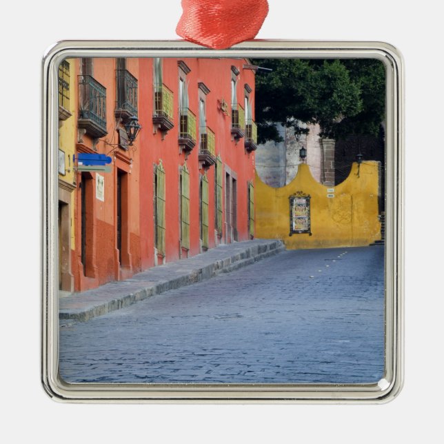 Mexico, San Miguel de Allende, Homes along Metal Tree Decoration (Front)