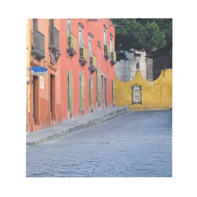 Mexico, San Miguel de Allende, Homes along Notepad (Front)
